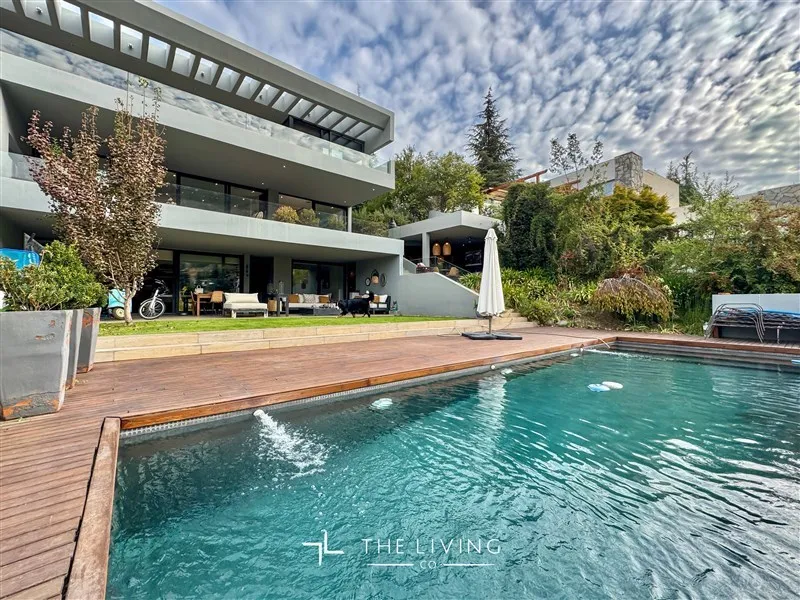 Casa en venta en Lo Barnechea — foto 1