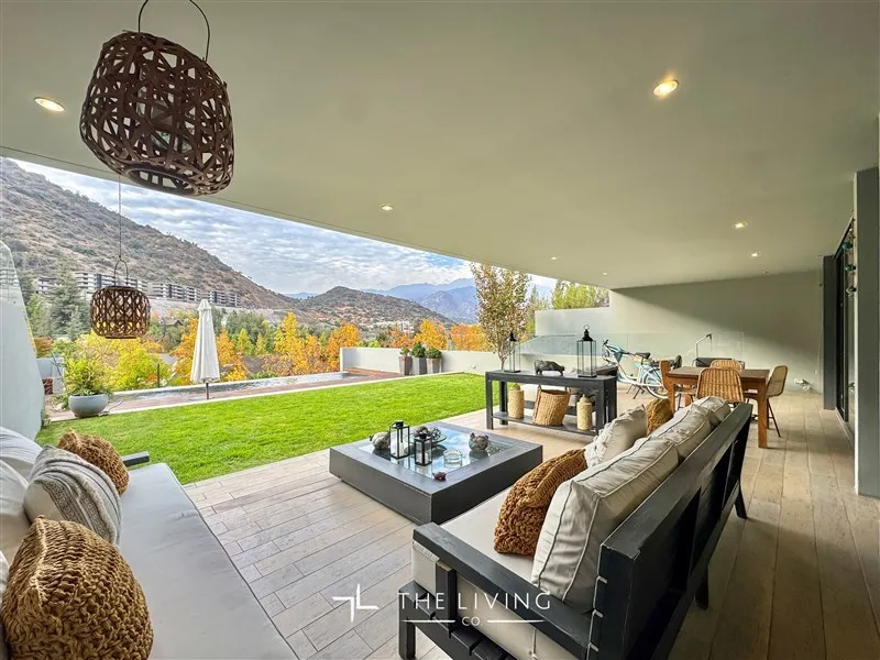 Casa en venta en Lo Barnechea — foto 2