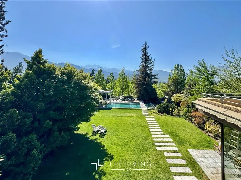 Casa en venta en Lo Barnechea — foto 2