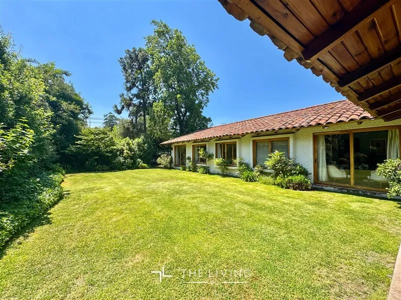 Casa en venta en Lo Barnechea — foto 2