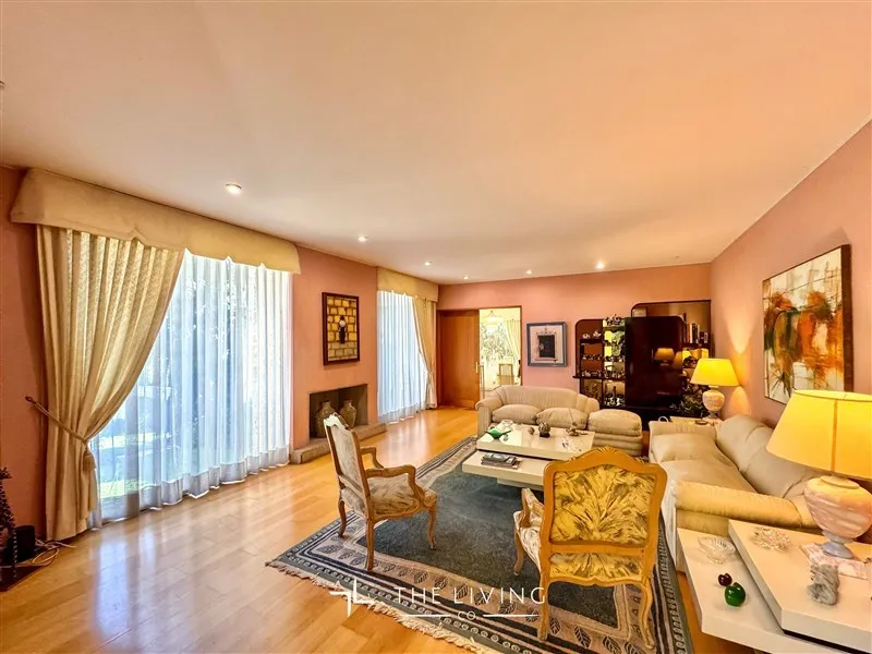 Casa en venta en Lo Barnechea — foto 2