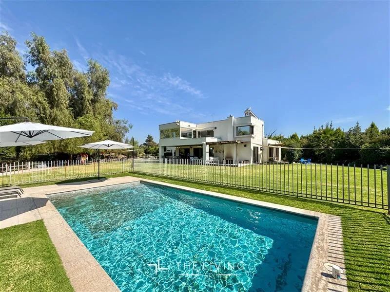 Casa en arriendo en Colina — foto 2