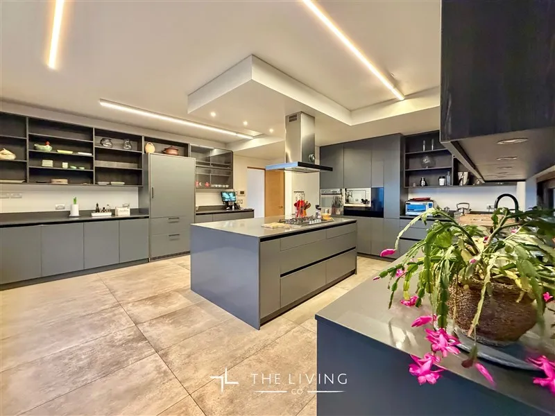 Casa en venta en Vitacura — foto 8