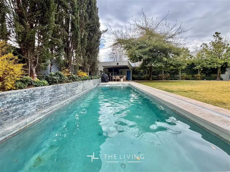 Casa en venta en Lo Barnechea — foto 2