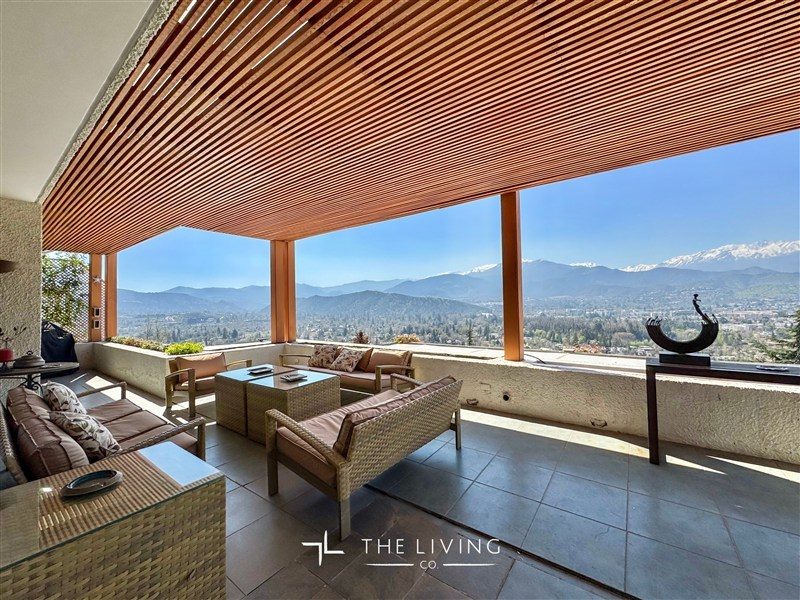 Departamento en venta en Lo Barnechea — foto 1