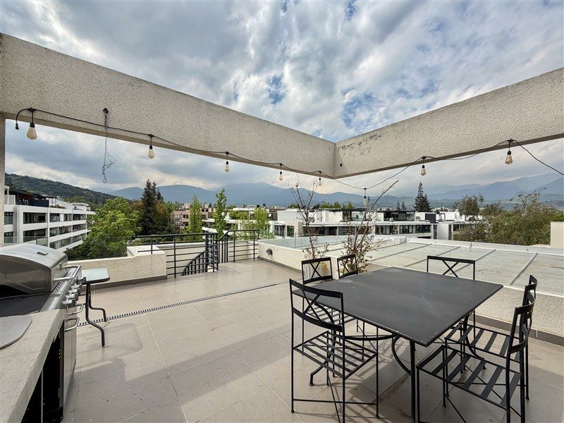 Departamento en venta en Lo Barnechea — foto 1