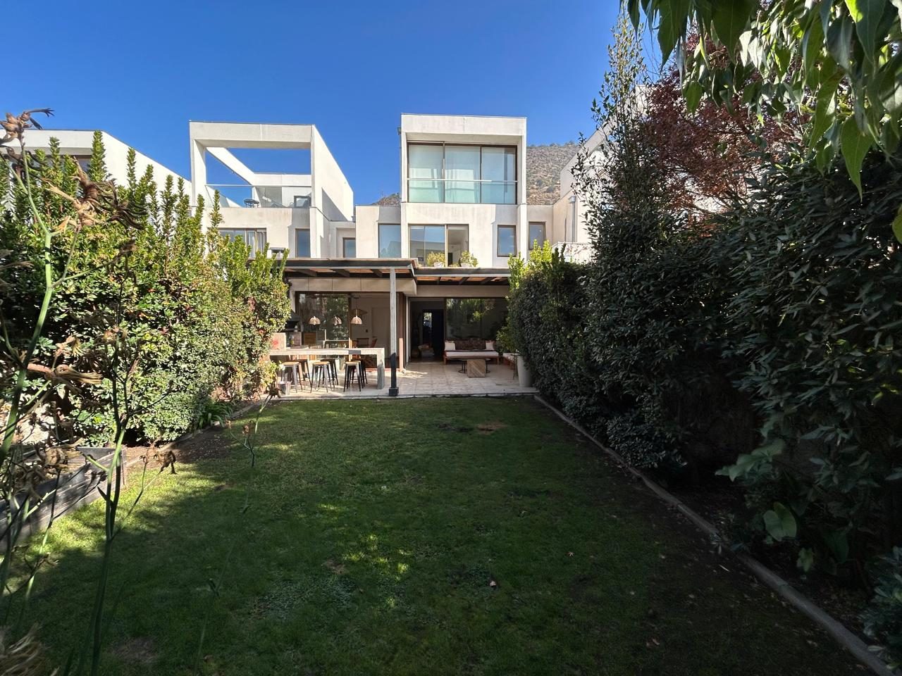 Casa en venta en Lo Barnechea — foto 2
