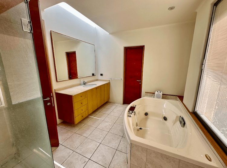 Casa en venta en Lo Barnechea — foto 9