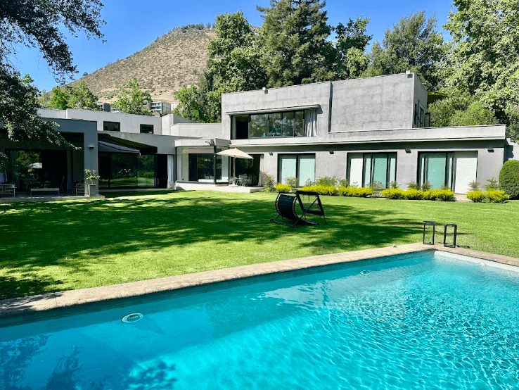 Casa en venta en Lo Barnechea — foto 1