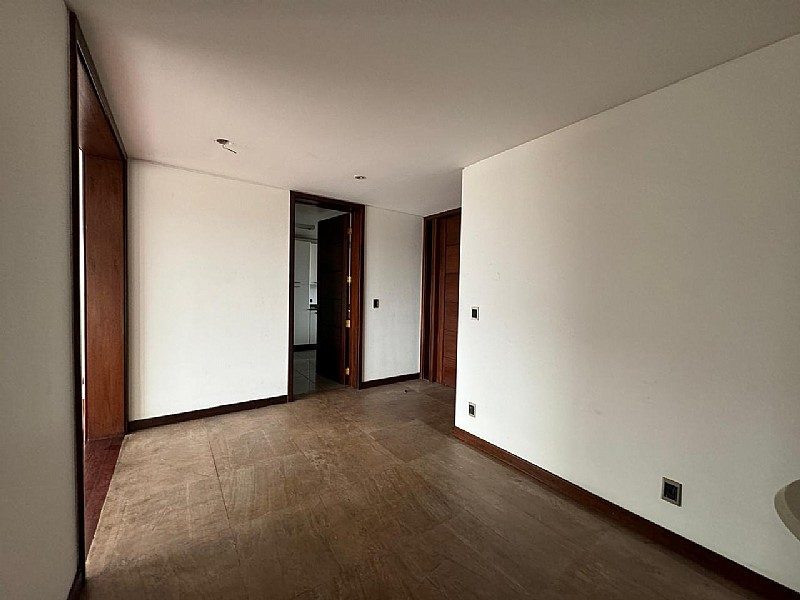 Departamento en arriendo en Las Condes — foto 2