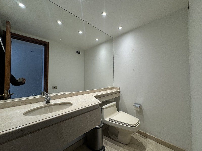 Departamento en arriendo en Las Condes — foto 6