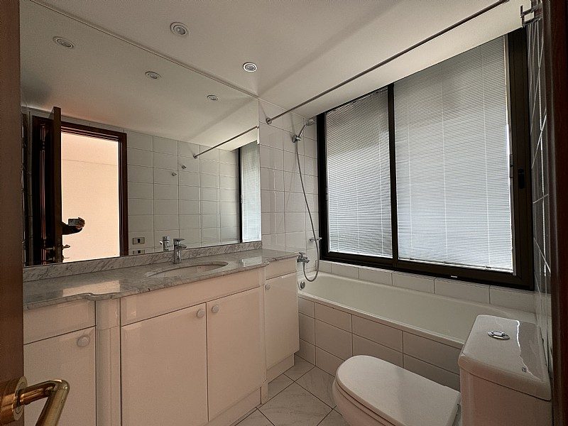 Departamento en arriendo en Las Condes — foto 10