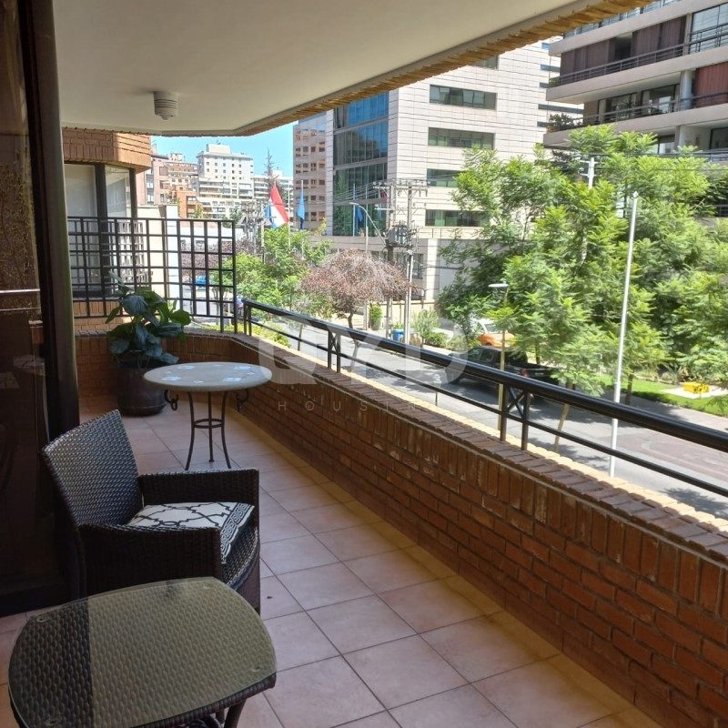 Departamento en arriendo en Las Condes — foto 1