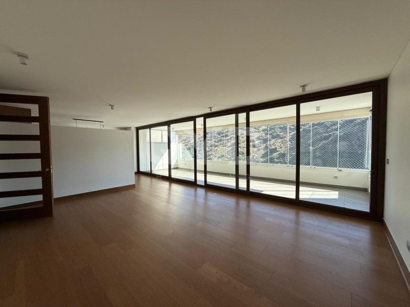 Departamento en arriendo en Vitacura — foto 2