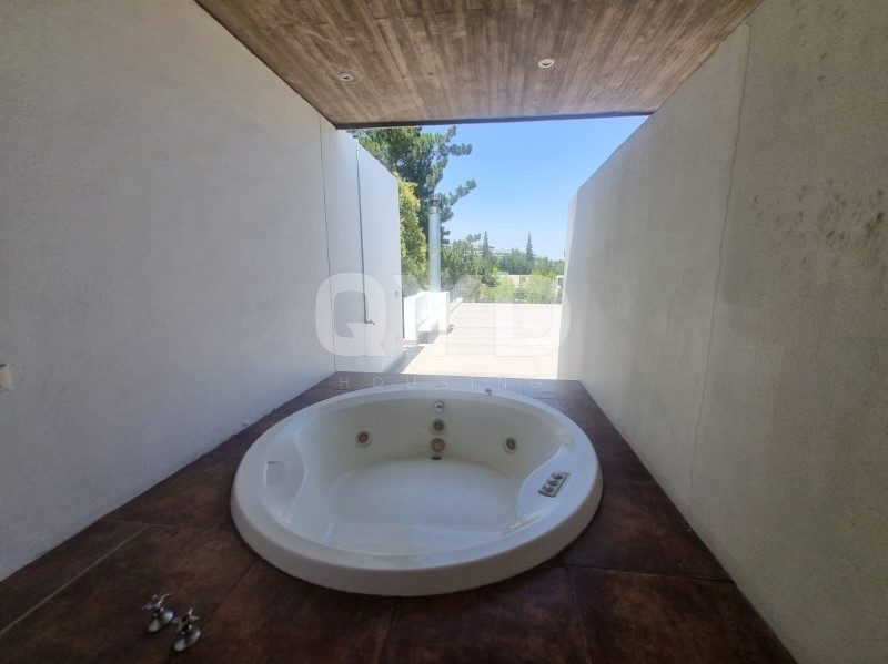 Casa en arriendo en Las Condes — foto 6