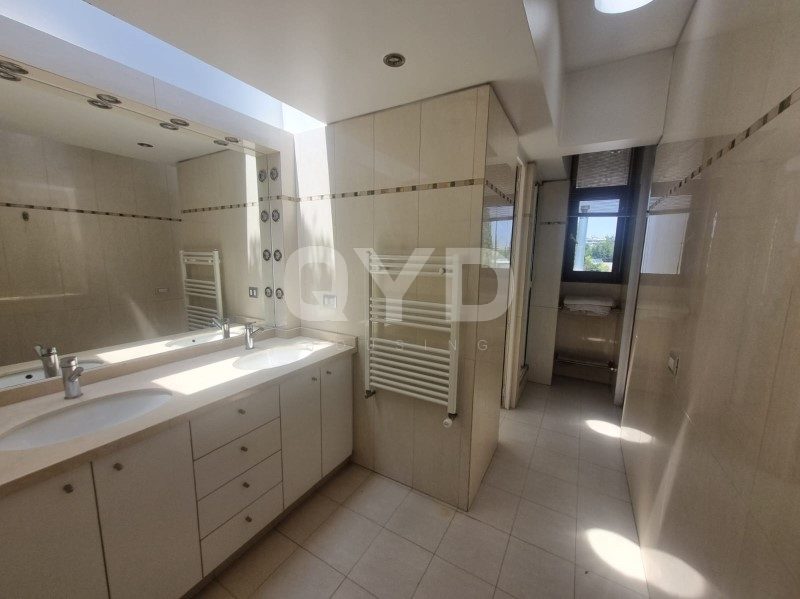 Casa en arriendo en Las Condes — foto 8