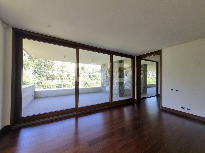 Departamento en arriendo en Las Condes — foto 3