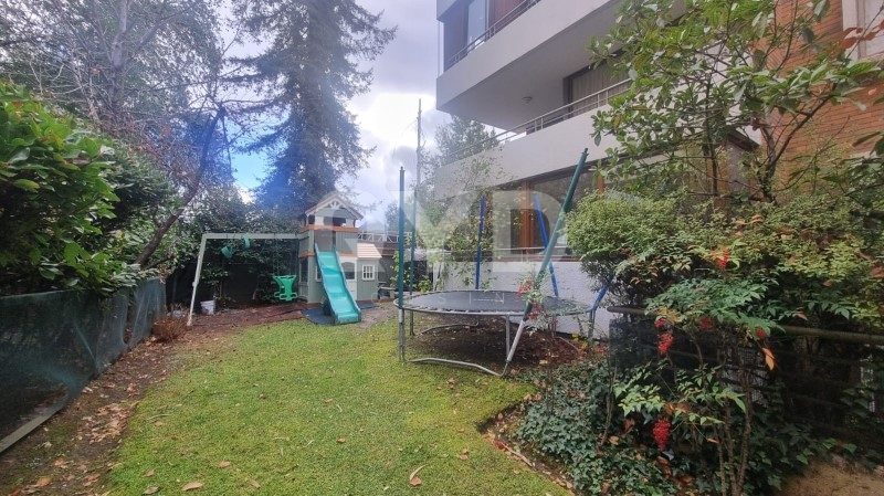 Departamento en arriendo en Lo Barnechea — foto 1