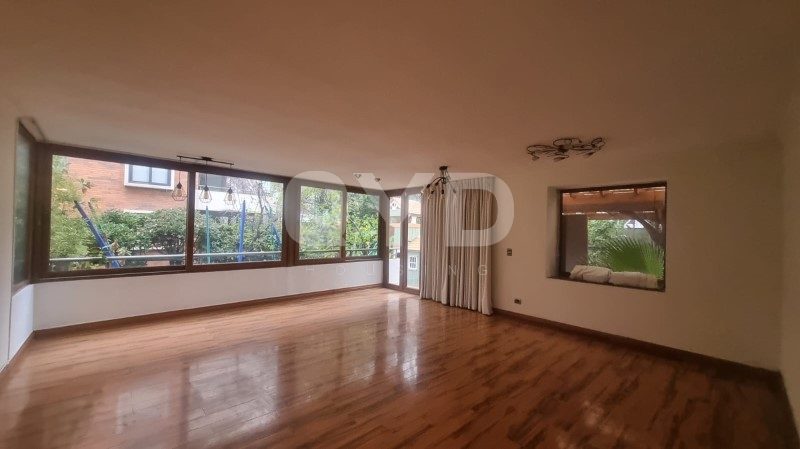 Departamento en arriendo en Lo Barnechea — foto 2