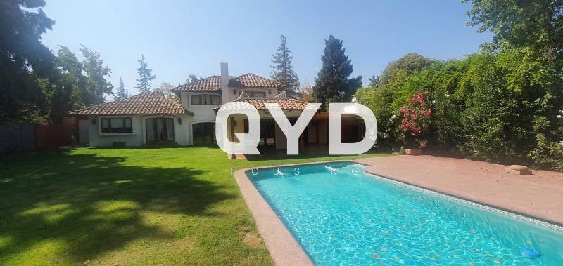 Casa en venta en Lo Barnechea — foto 1