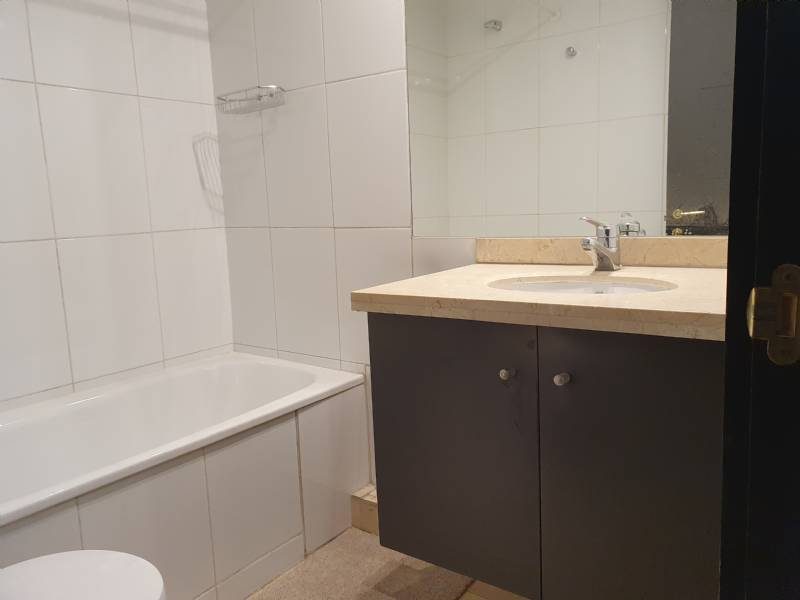 Departamento en arriendo en Las Condes — foto 4