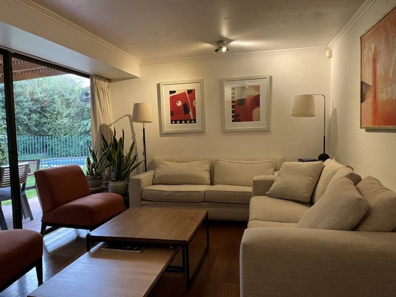 Casa en arriendo en Lo Barnechea — foto 1