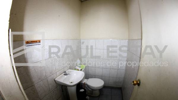 Local comercial en arriendo en Los Andes — foto 1