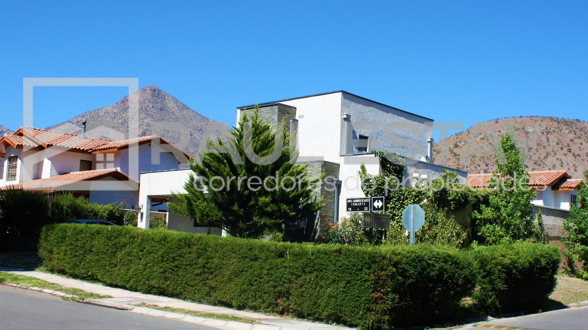 Casa en venta en Calle Larga — foto 1