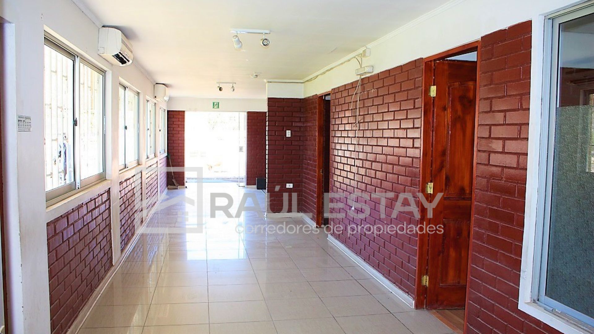 Oficina en arriendo en Los Andes — foto 7