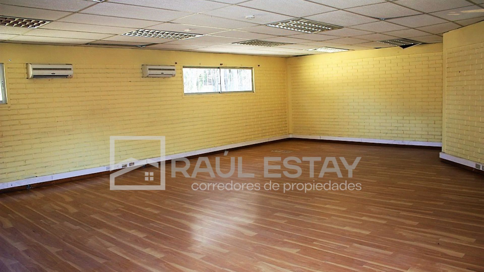 Oficina en arriendo en Los Andes — foto 8