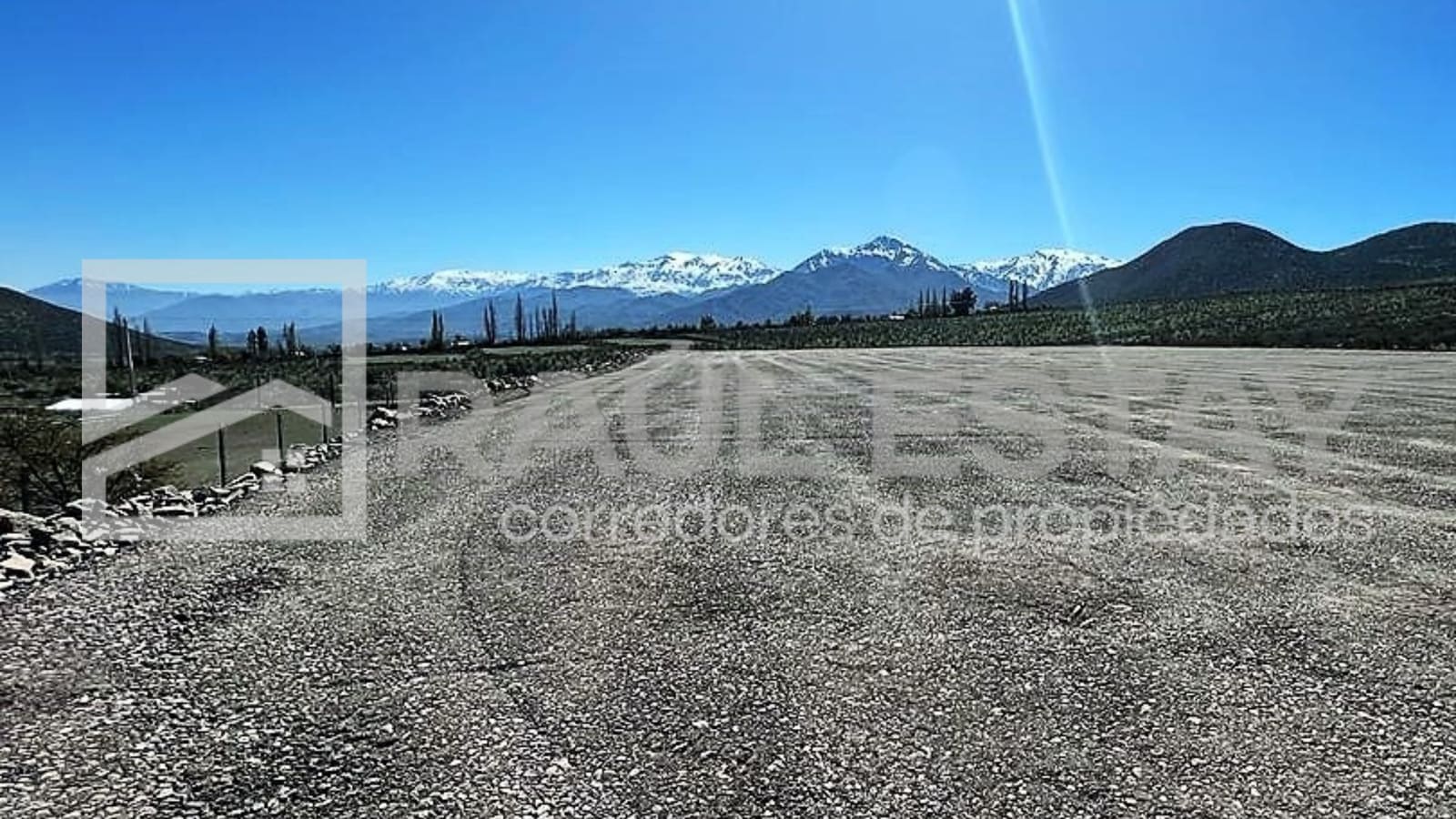 Terreno en venta en Los Andes — foto 3