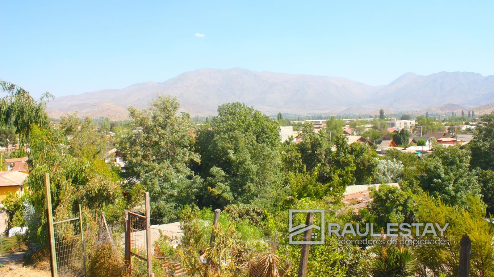 Terreno en venta en Los Andes — foto 1