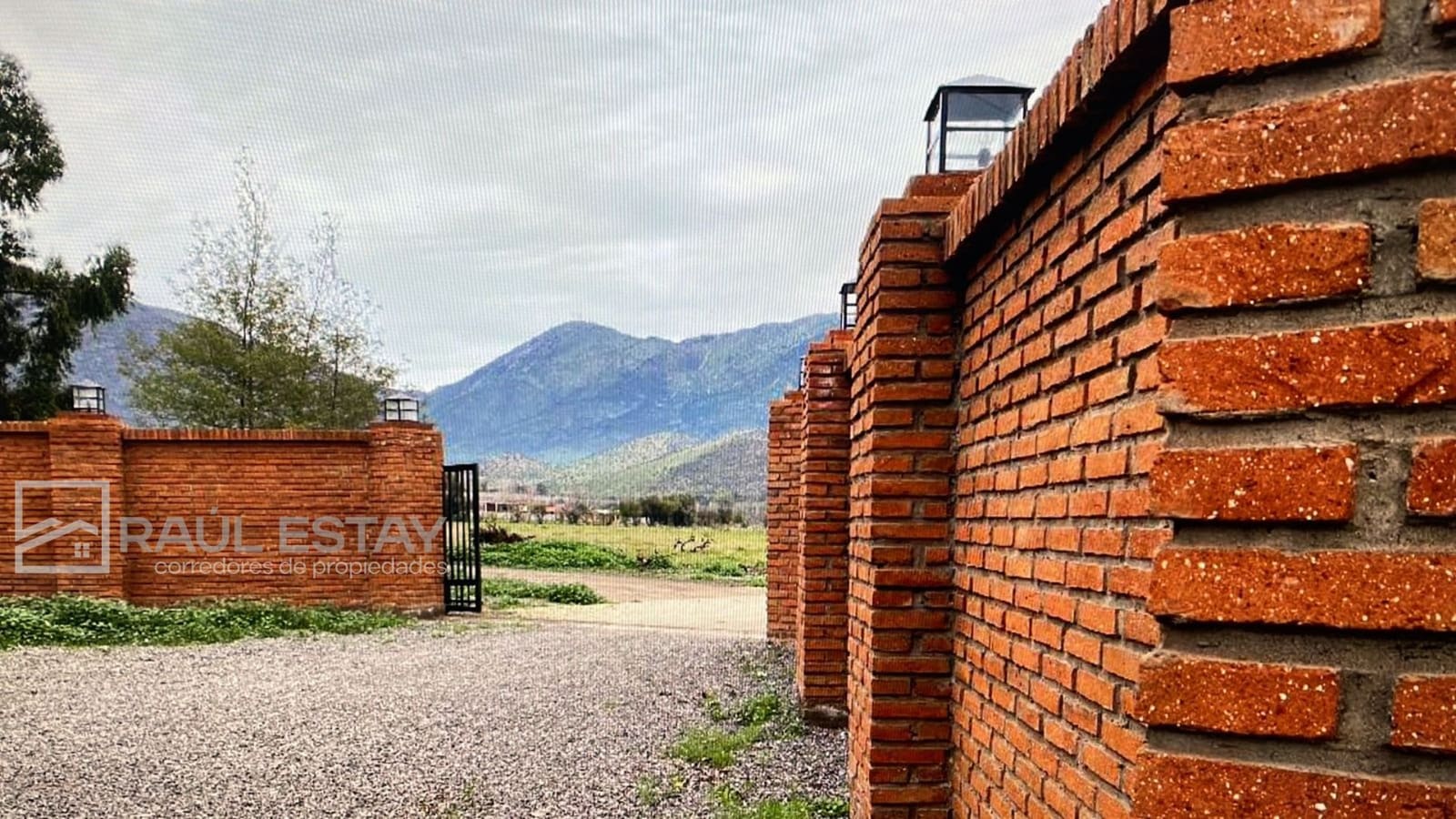 Terreno en venta en Calle Larga — foto 3