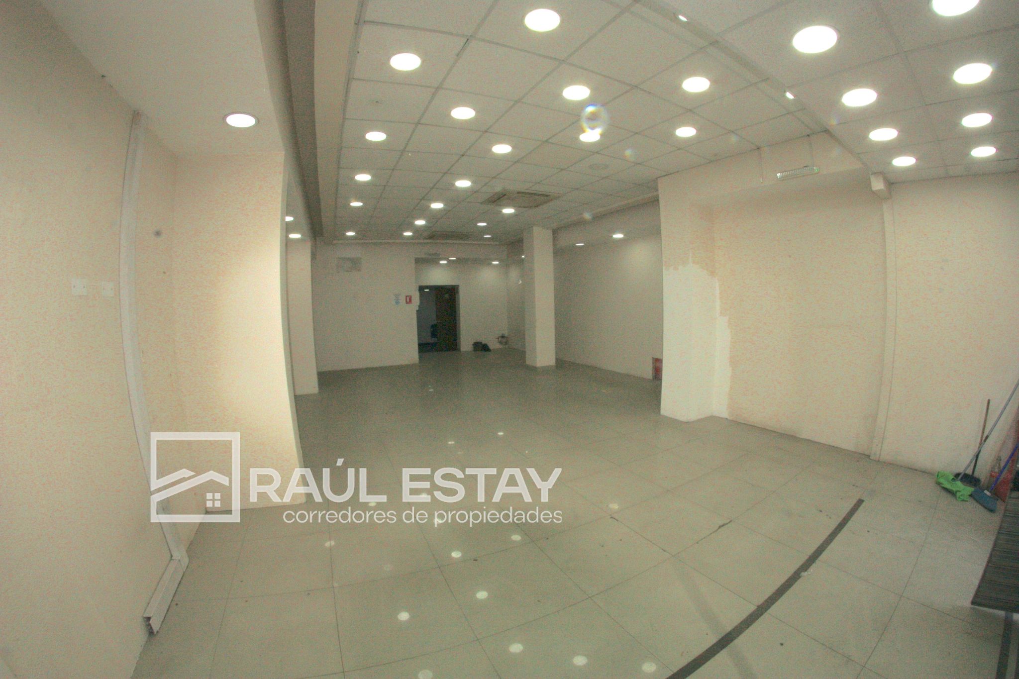 Local comercial en arriendo en Los Andes — foto 5