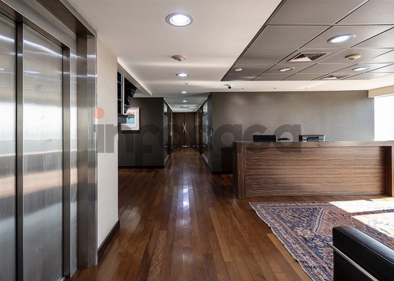Oficina en arriendo en Las Condes — foto 1