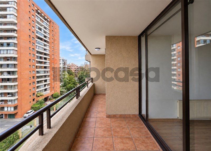 Departamento en arriendo en Las Condes — foto 3