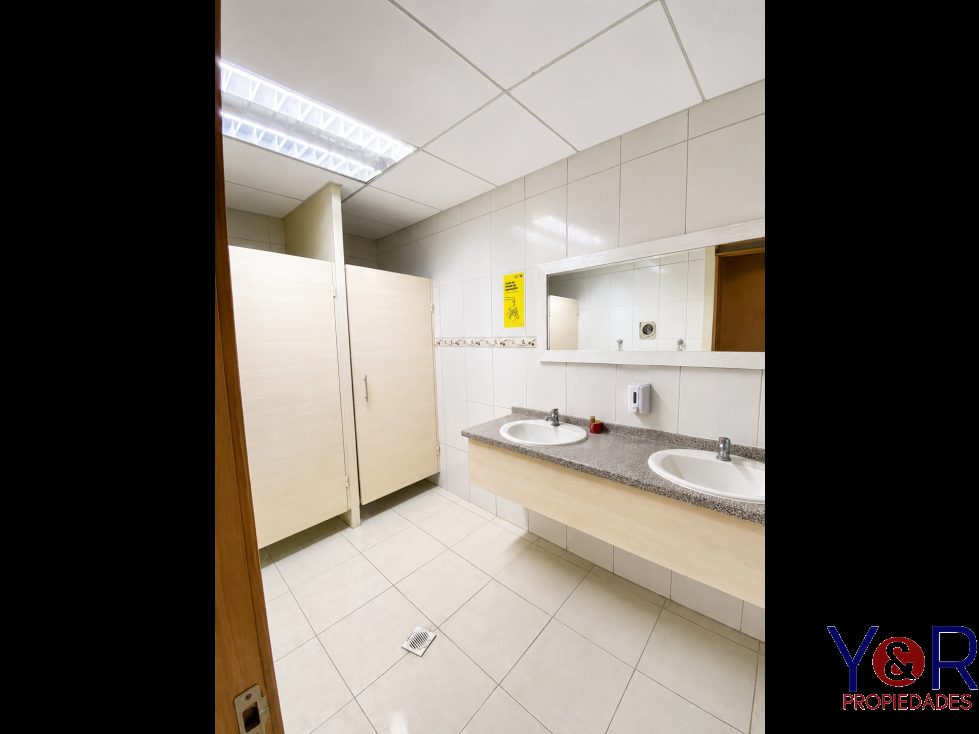 Local comercial en arriendo en Calama — foto 2