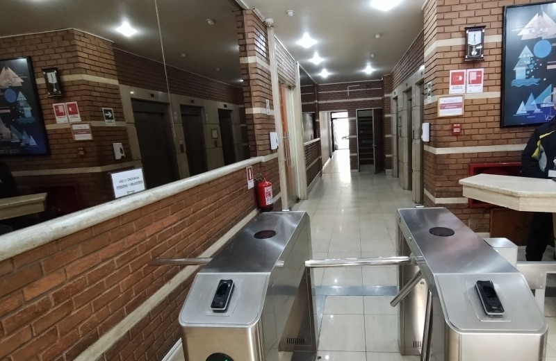 Oficina en arriendo en Santiago — foto 2