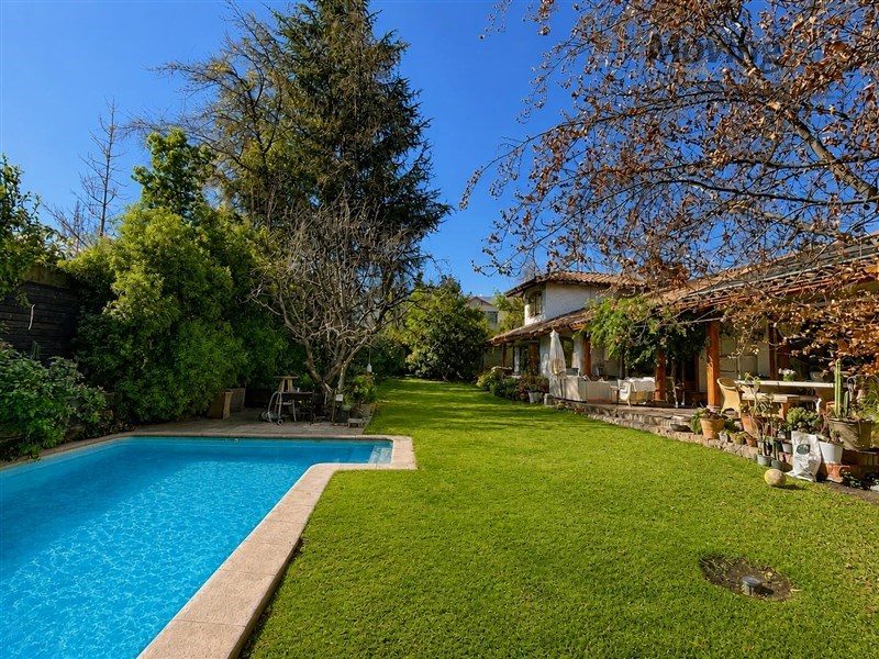 Casa en venta en Las Condes — foto 1
