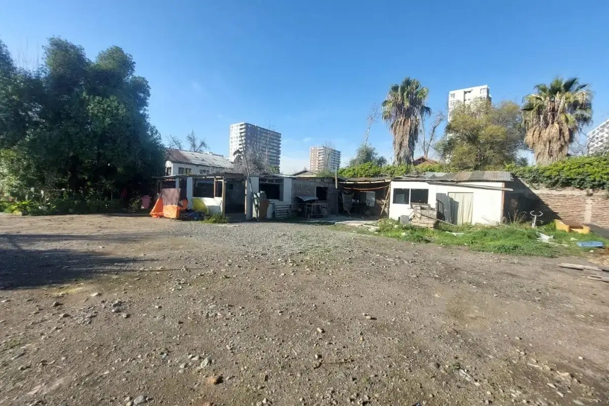 Terreno en venta en La Cisterna — foto 3