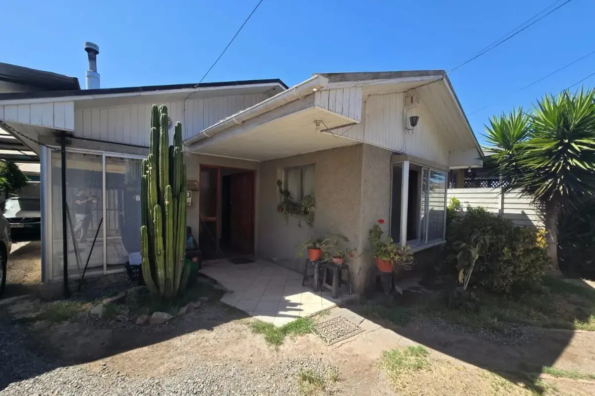 Casa en arriendo en Calera de Tango — foto 2
