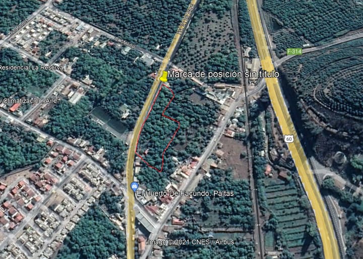 Terreno en venta en La Cruz — foto 1