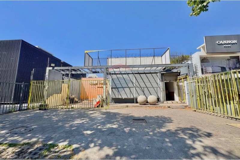 Local comercial en arriendo en Las Condes — foto 1