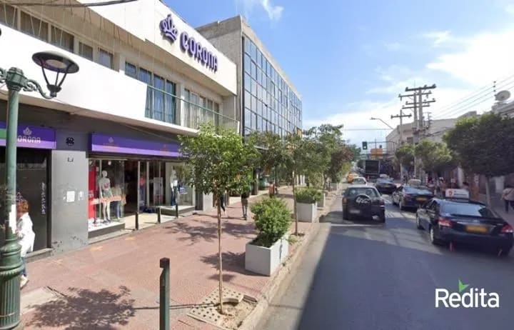 Local comercial en arriendo en Los Andes — foto 1