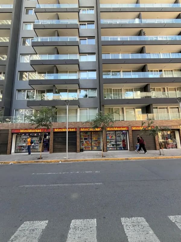 Local comercial en venta en Santiago — foto 1
