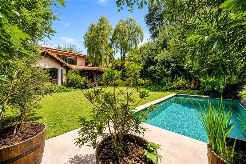 Casa en venta en Lo Barnechea — foto 1