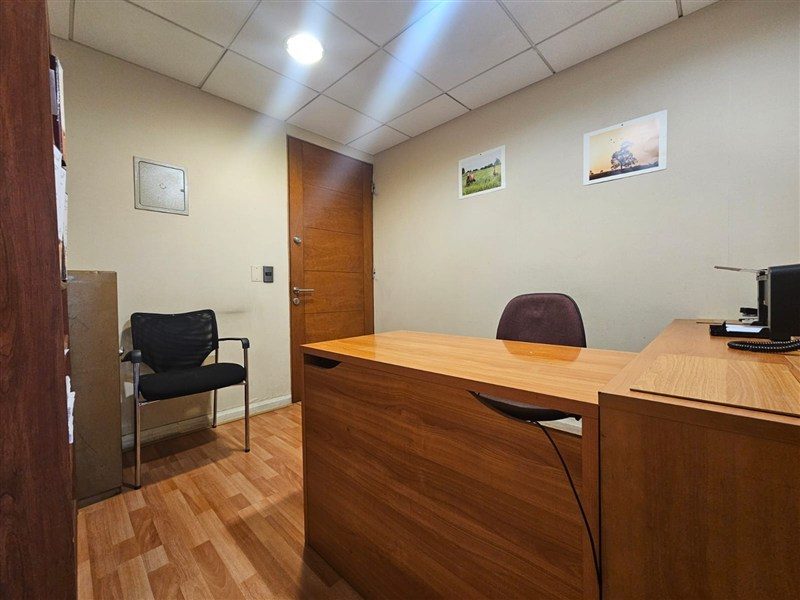 Oficina en arriendo en Las Condes — foto 2