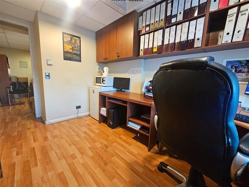 Oficina en arriendo en Las Condes — foto 8