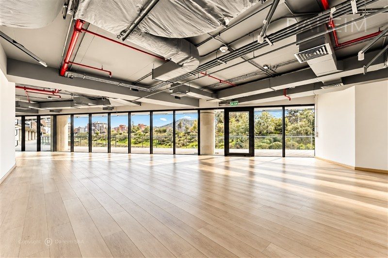 Local comercial en arriendo en Vitacura — foto 4