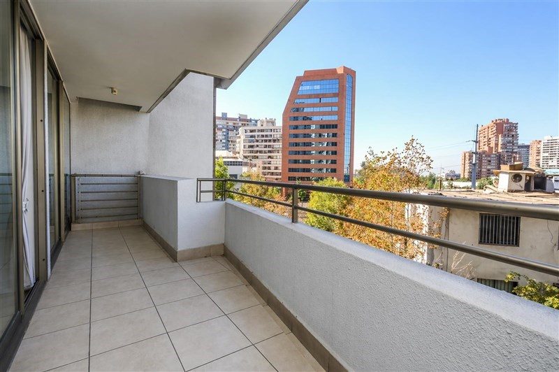 Departamento en arriendo en Las Condes — foto 1